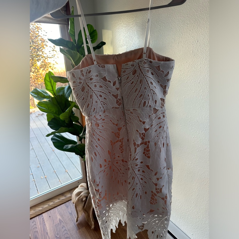 Lulus white lace dress